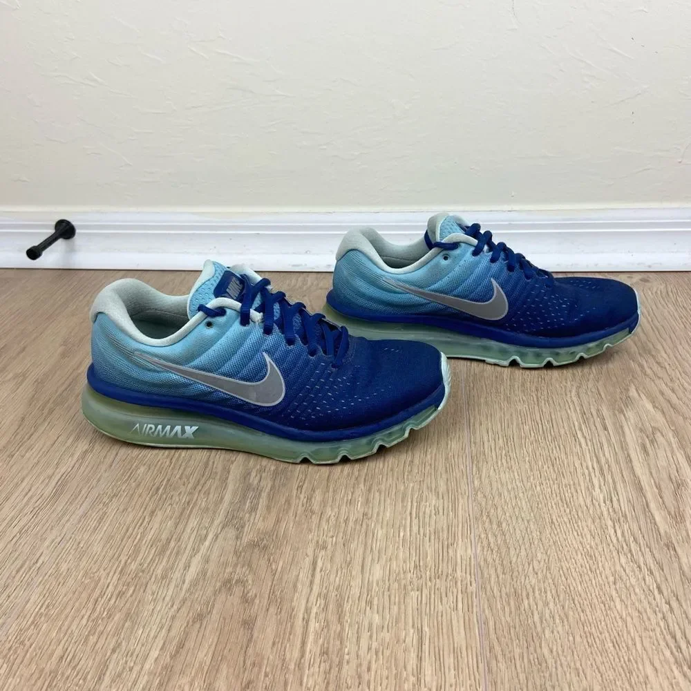 Nike Air Max Girl’s Sneakers - Deep Royal Blue & Summit White
